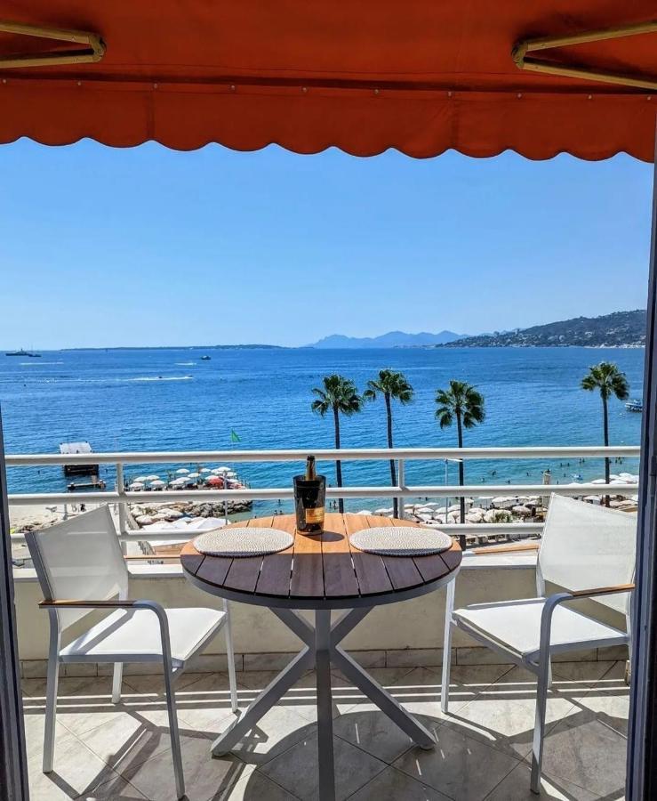 Superbe Appartement Vue Mer Panoramique Juan-les-Pins Exteriér fotografie