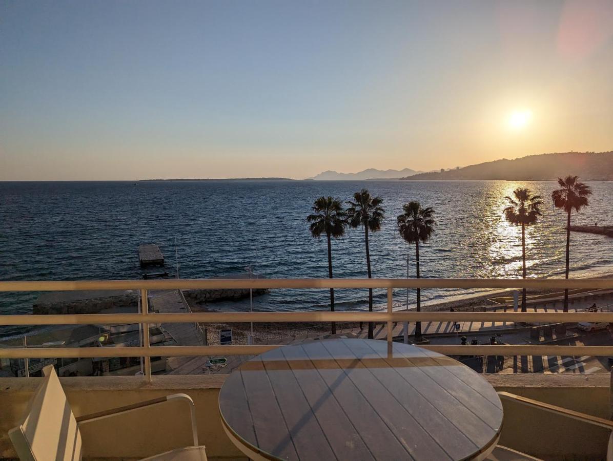 Superbe Appartement Vue Mer Panoramique Juan-les-Pins Exteriér fotografie